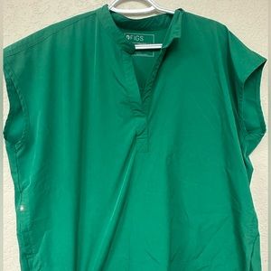 Figs large scrub set